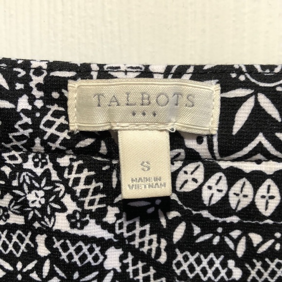 EUC Black & White Medallion Knit Dress | Size Small - Picture 3 of 4